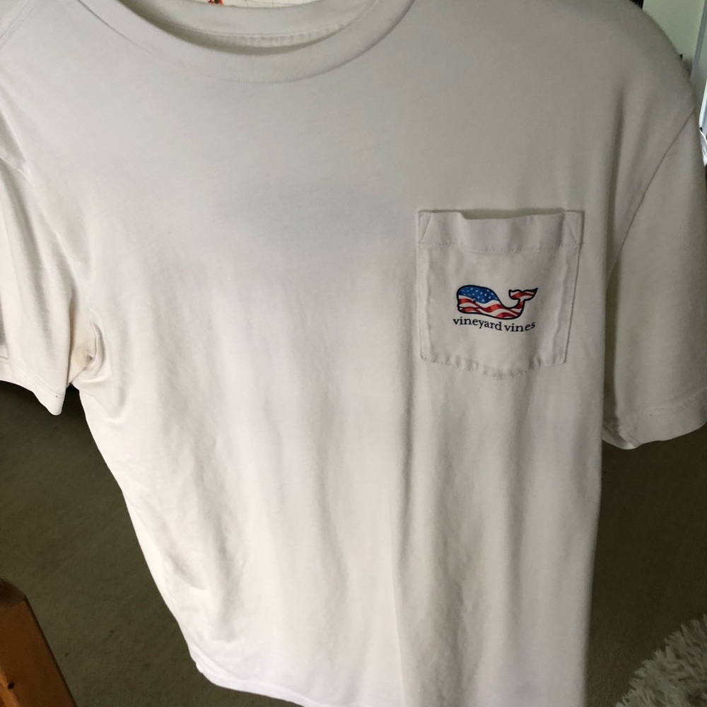 Vineyard vines shirt